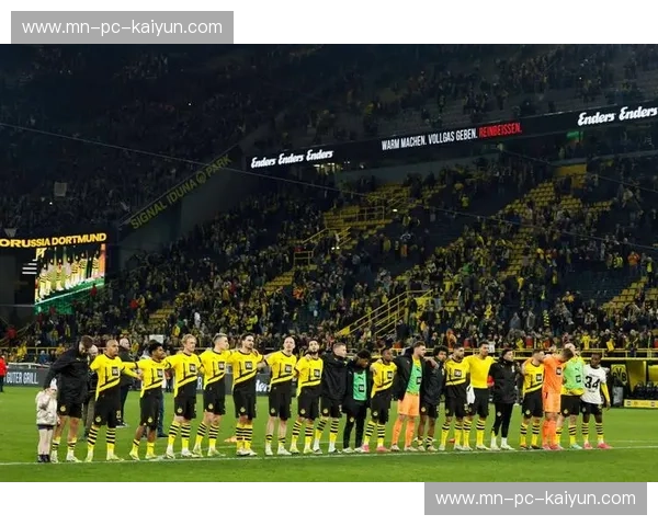 绿茵巅峰的狂想曲：当法兰克福的“雄鹰”撞击多特蒙德的“黄黑风暴”